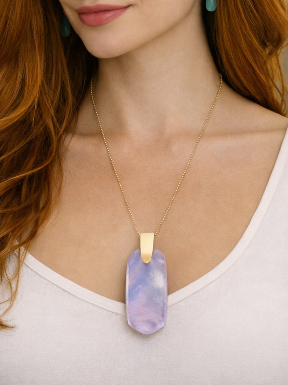 Kendra Scott Purple Mother of pearl Inez Elegant Purple Pendant Necklace